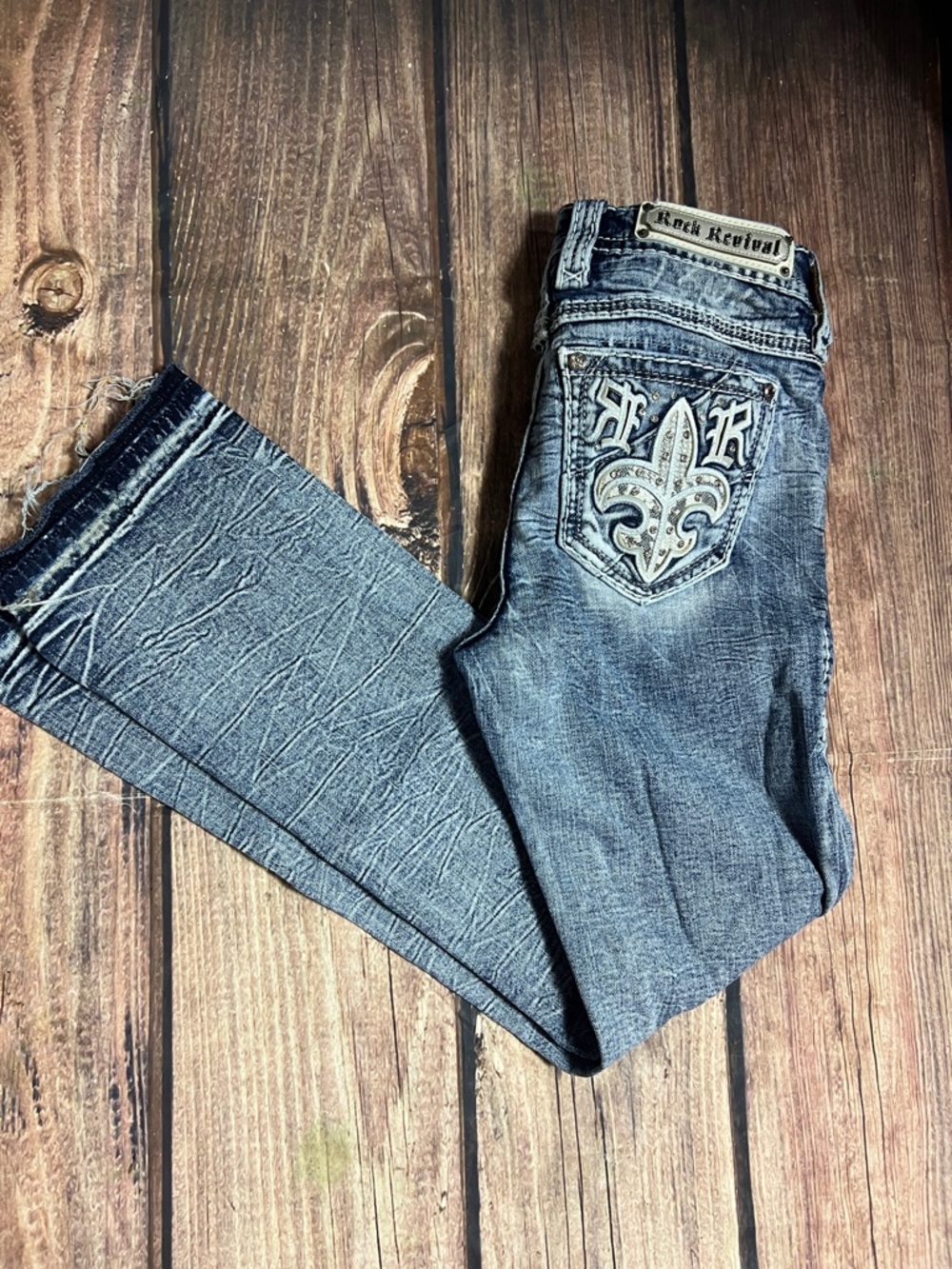 Rock Revival Women's Medium Blue Bootcut Jeans raw hem